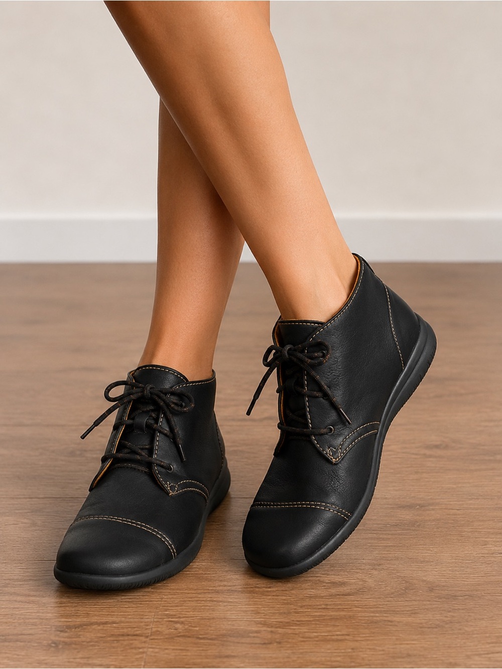 BOC Classic Black Women's Lace-Up Ankle Booties Size 8 NWOT